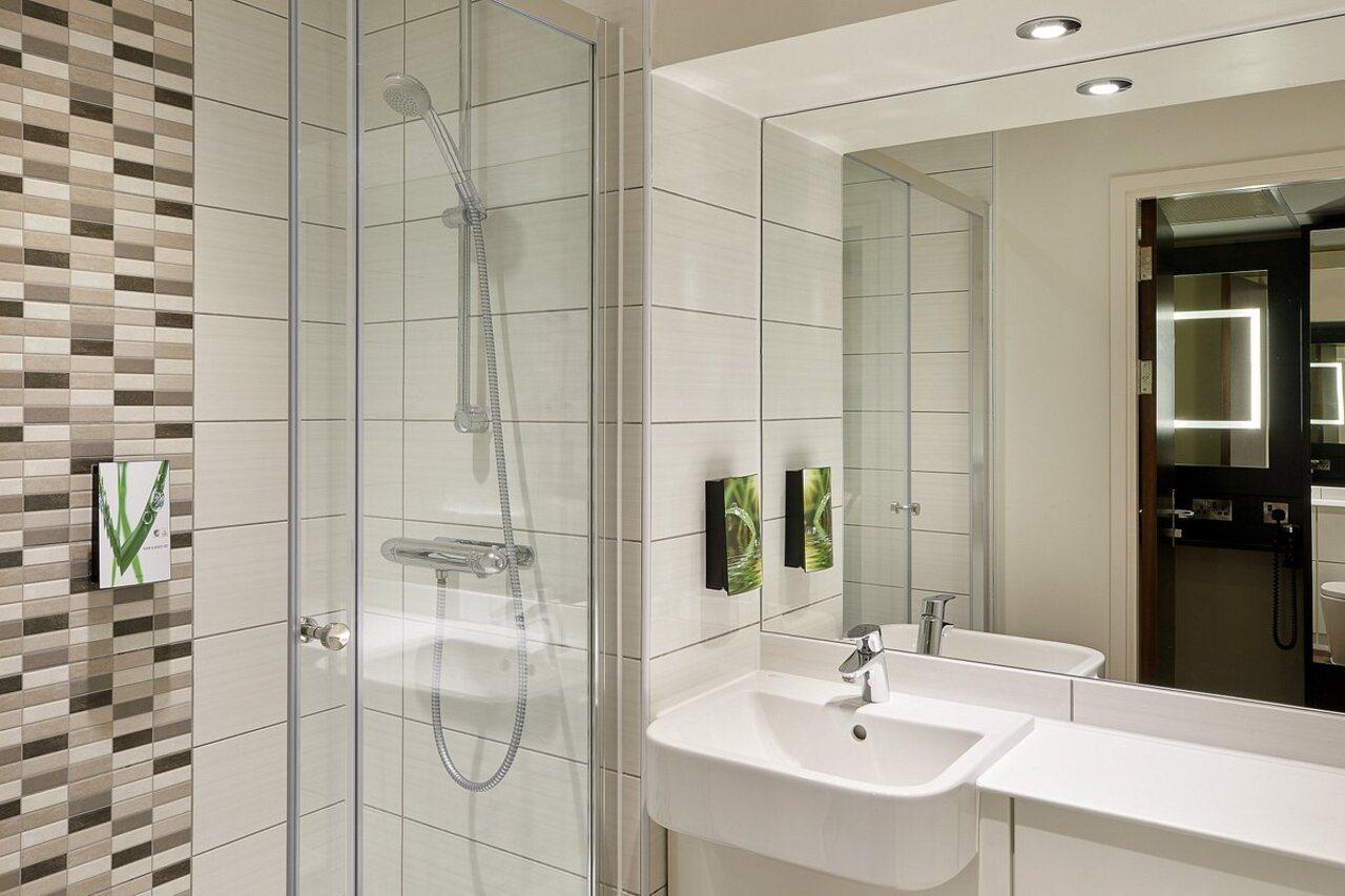Premier Inn Leeds Headingley 外观 照片
