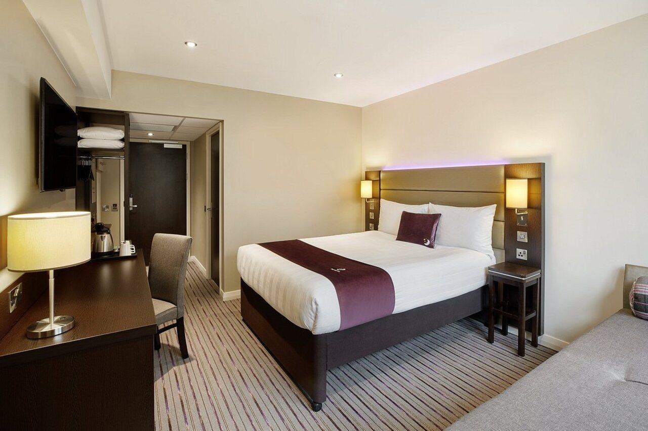 Premier Inn Leeds Headingley 外观 照片